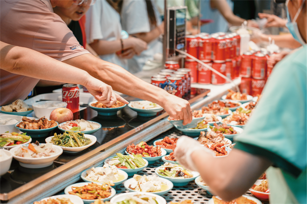 鼎和盛集团亮相CCLE第九届中国教育后勤展：以专业服务赋能校园餐饮新体验！